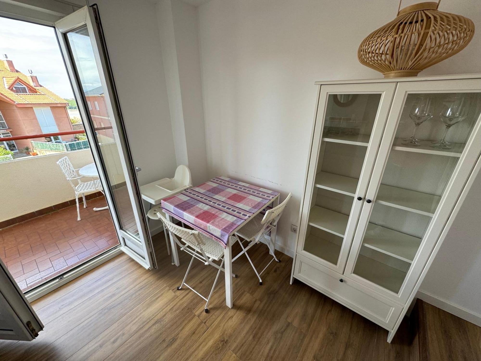 Duplex Con Terraza En Mogro Appartement Buitenkant foto